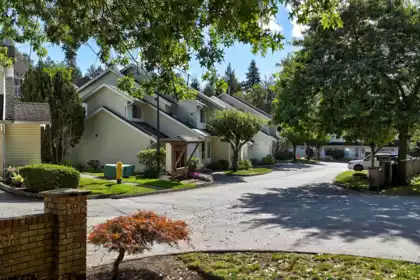 8 11588 232 Street, Maple Ridge, BC, Maple Ridge — Townhouse for sale