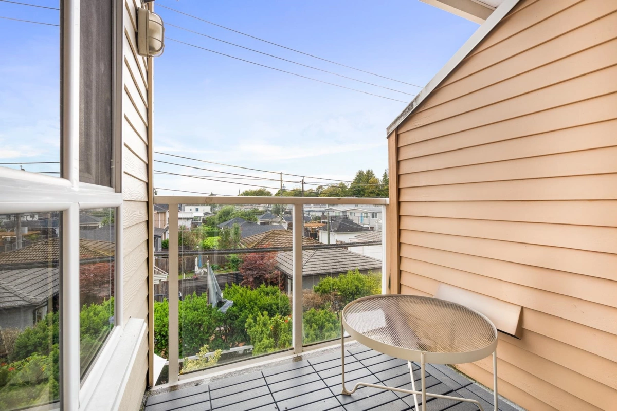 Basement Recreation Room Photo of 305 1503 W 66th Avenue, Vancouver, BC