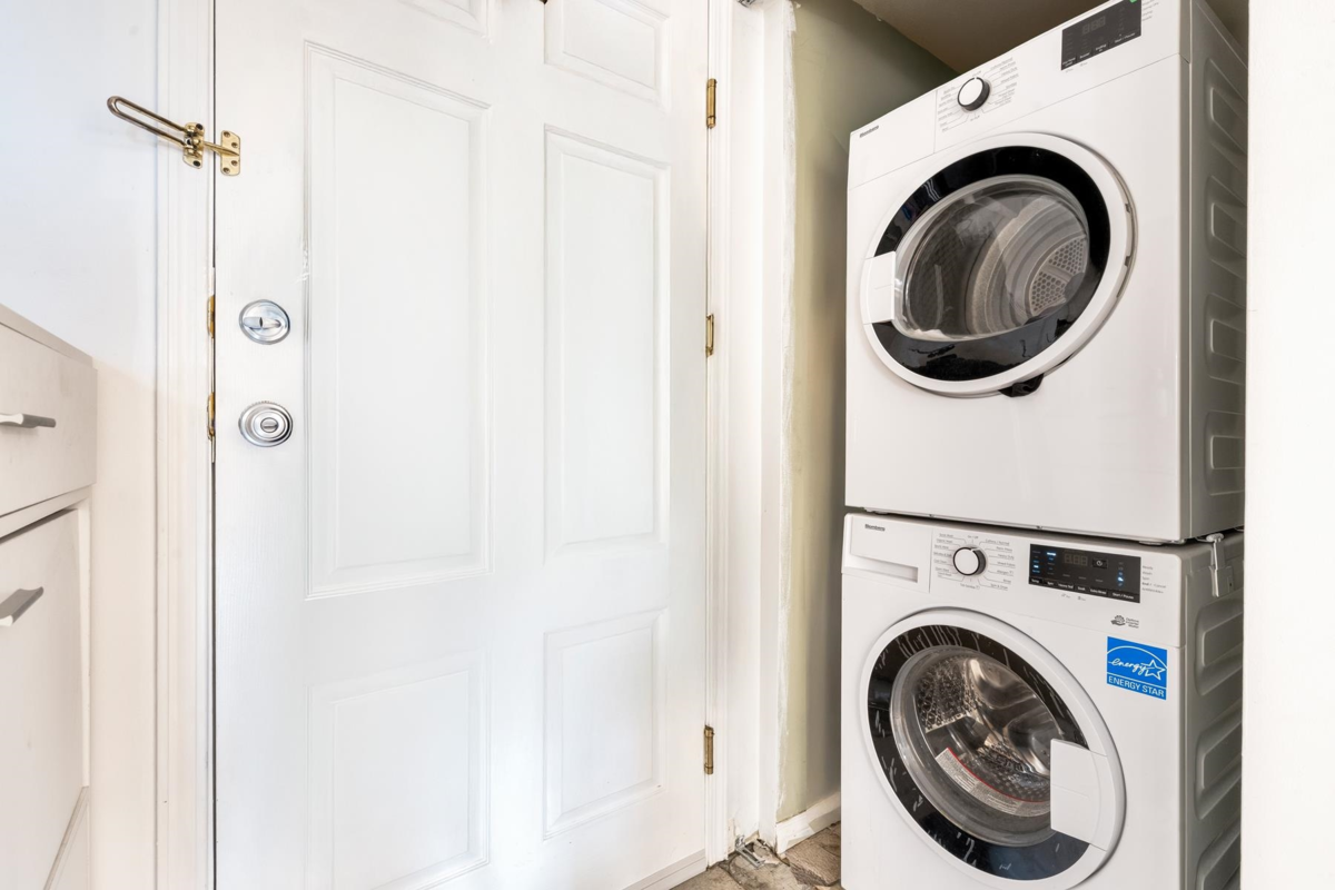 Loft / Bonus Room Photo of 305 1503 W 66th Avenue, Vancouver, BC