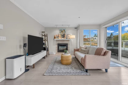 305 868 W 16th Avenue, Vancouver, BC, Vancouver — Apartment/Condo for sale