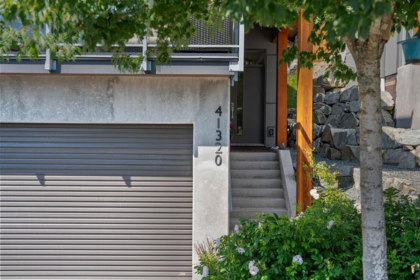 41320 Horizon Drive, Squamish, BC, Squamish — Half Duplex for sale