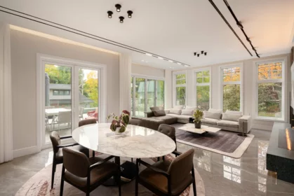 Kitchen Island Photo of 3792 W 34th Avenue, Vancouver, BC