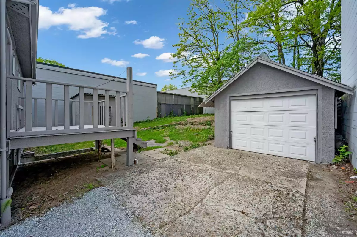 Bedroom 3 Photo of 4021 Graveley Street, Burnaby, BC