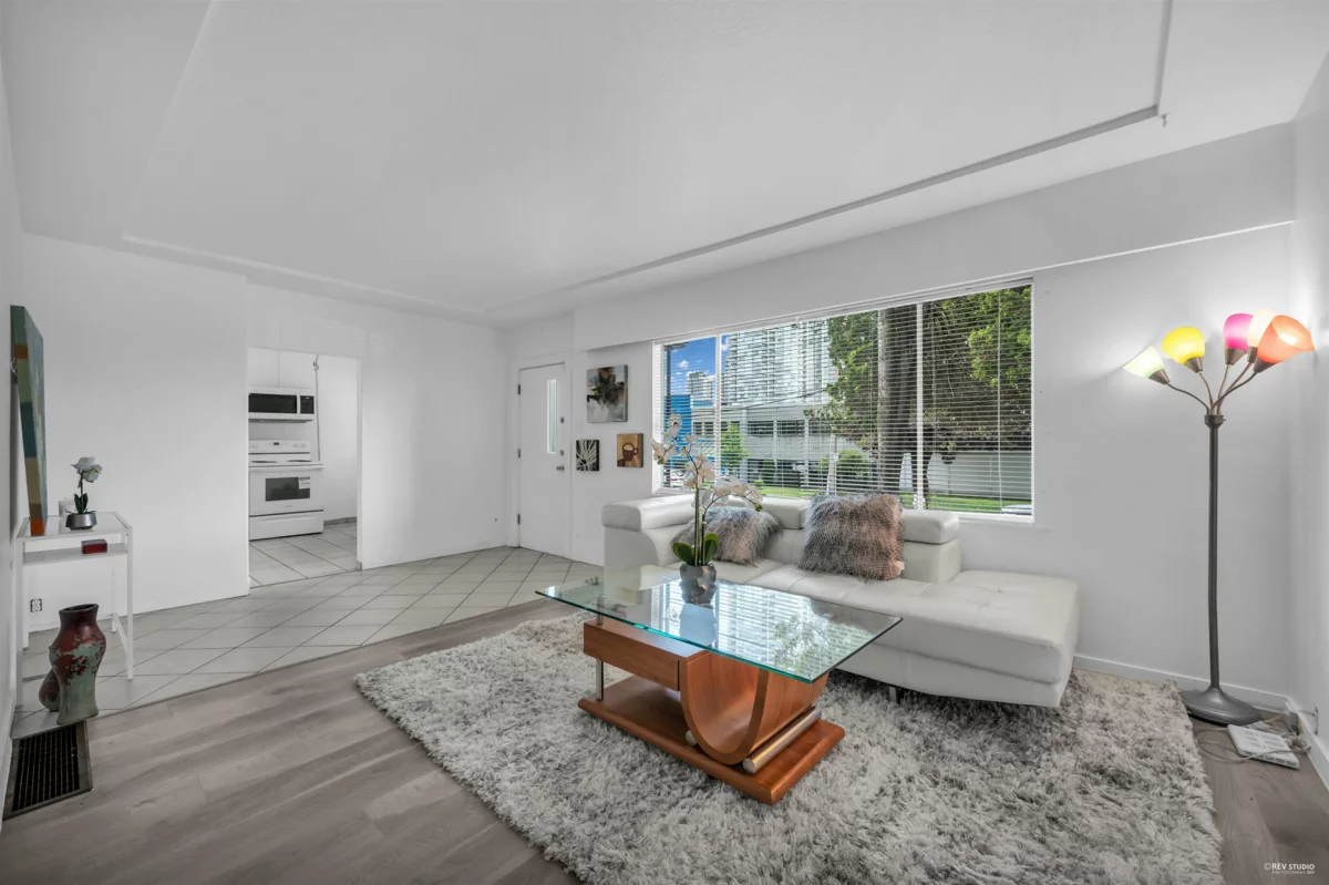 Family Room Photo of 4021 Graveley Street, Burnaby, BC