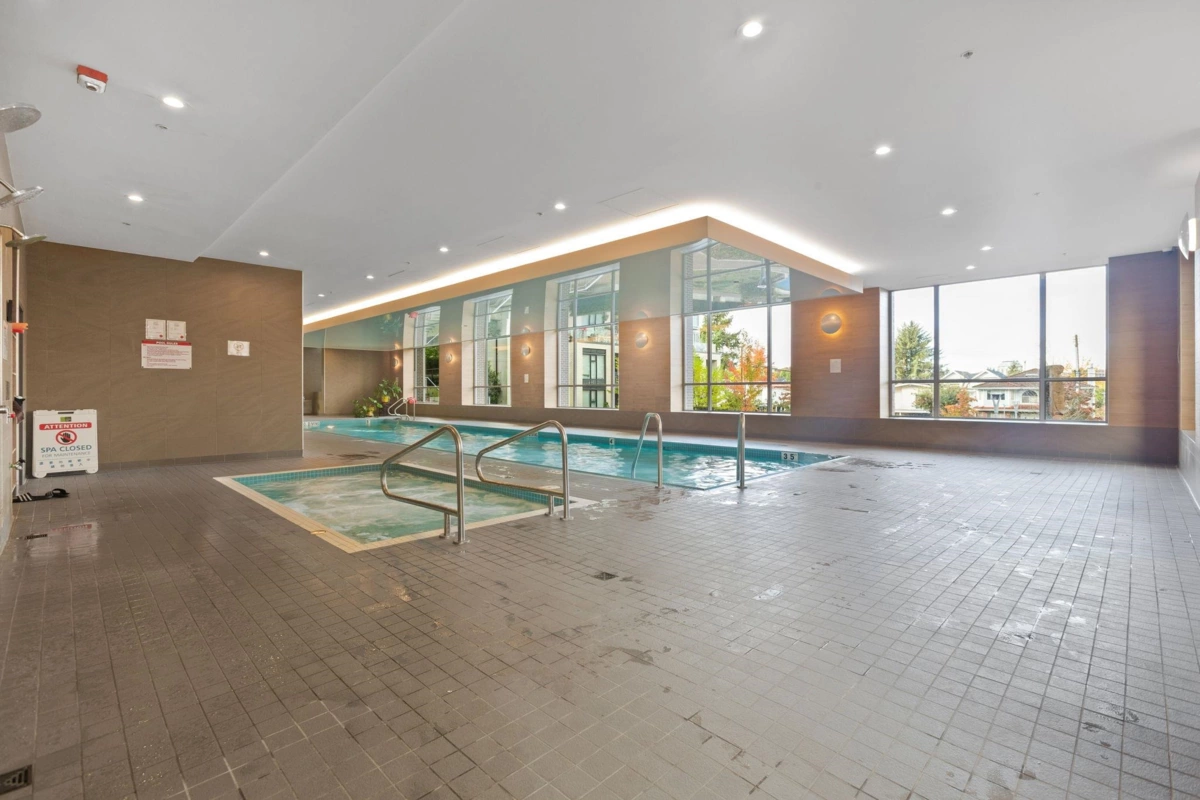 Street View Photo of 2003 5515 Boundary Road, Vancouver, BC