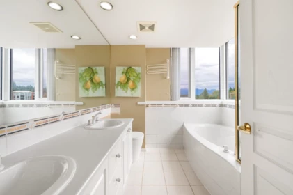 Guest Bathroom Photo of 1204 5775 Hampton Place, Vancouver, BC
