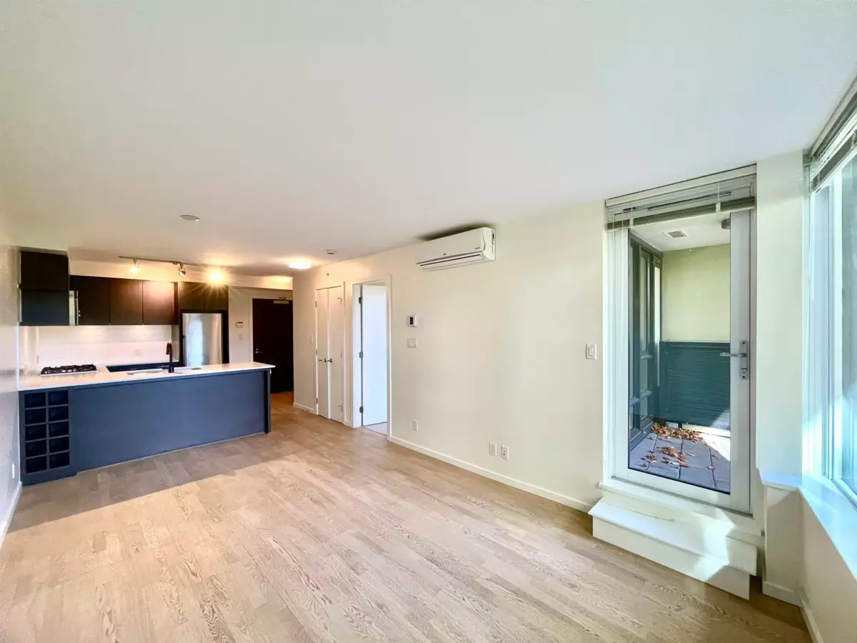 Breakfast Nook Photo of 707 7733 Firbridge Way, Richmond, BC