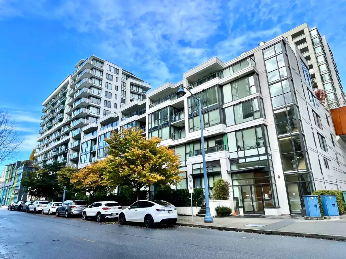 Living Room Photo of 707 7733 Firbridge Way, Richmond, BC