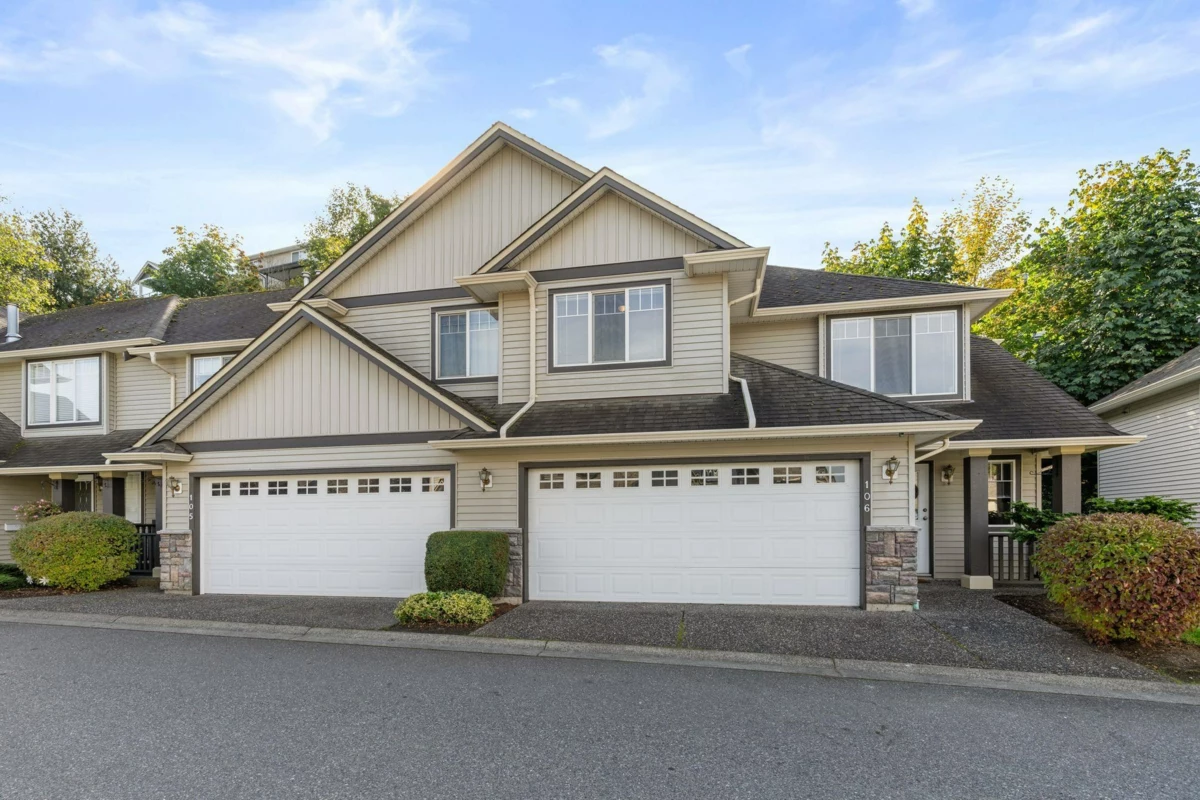 Exterior Rear Photo of 106 46360 Valleyview Road, Chilliwack, BC