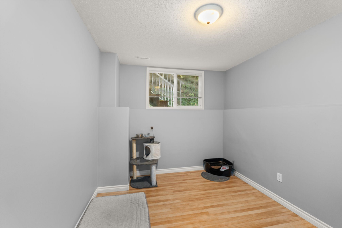 Garden / Landscaping Photo of 106 46360 Valleyview Road, Chilliwack, BC