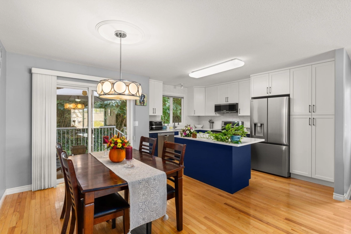 Primary Bathroom Photo of 106 46360 Valleyview Road, Chilliwack, BC