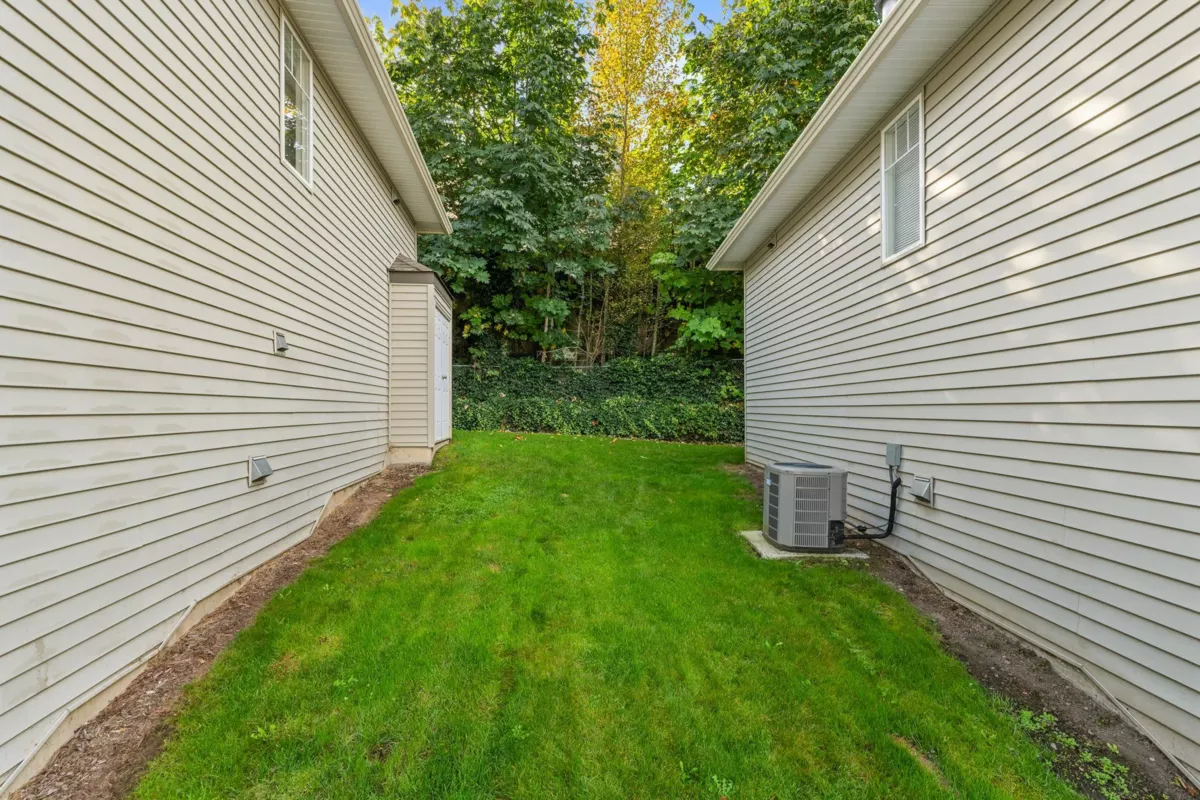 Street View Photo of 106 46360 Valleyview Road, Chilliwack, BC