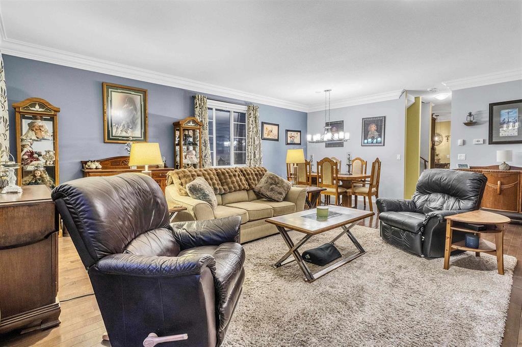Family Room Photo of 21 35626 Mckee Road, Abbotsford, BC