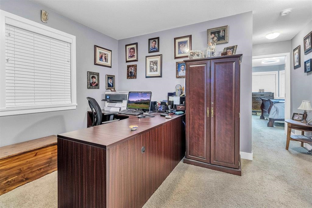 Staircase Photo of 21 35626 Mckee Road, Abbotsford, BC