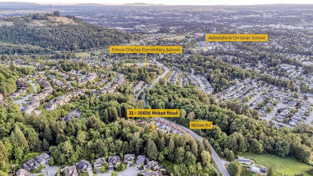 Swimming Pool Photo of 21 35626 Mckee Road, Abbotsford, BC