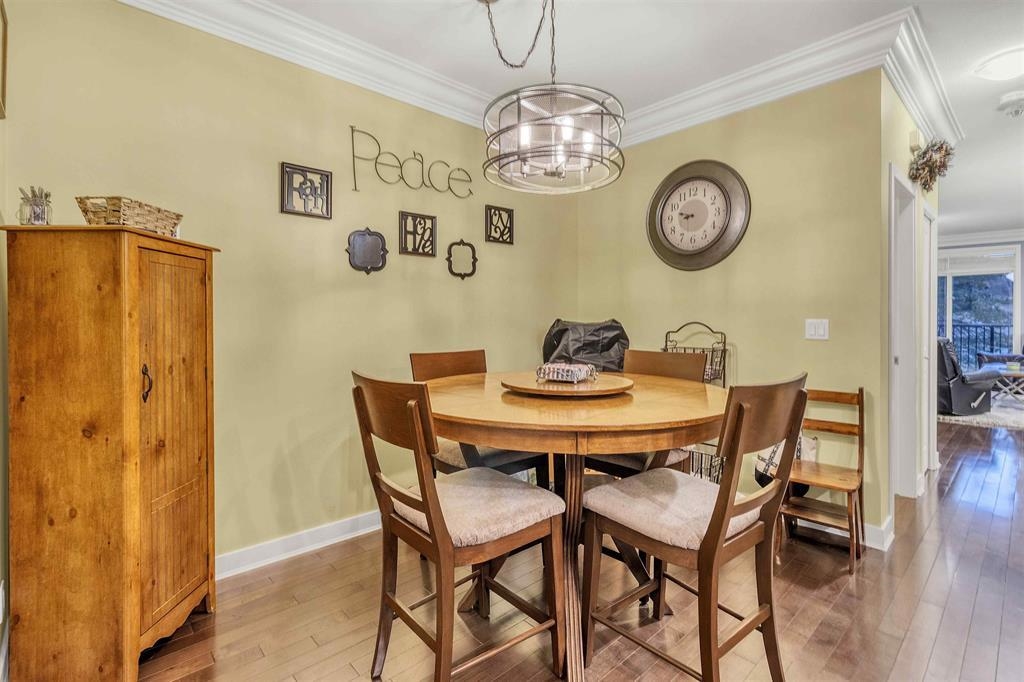 Walk-In Closet Photo of 21 35626 Mckee Road, Abbotsford, BC