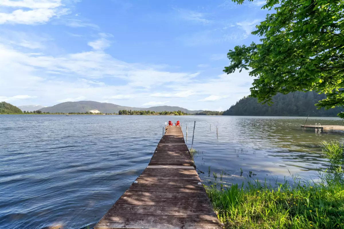 Hot Tub / Spa Photo of 35240 Sward Road, Mission, BC