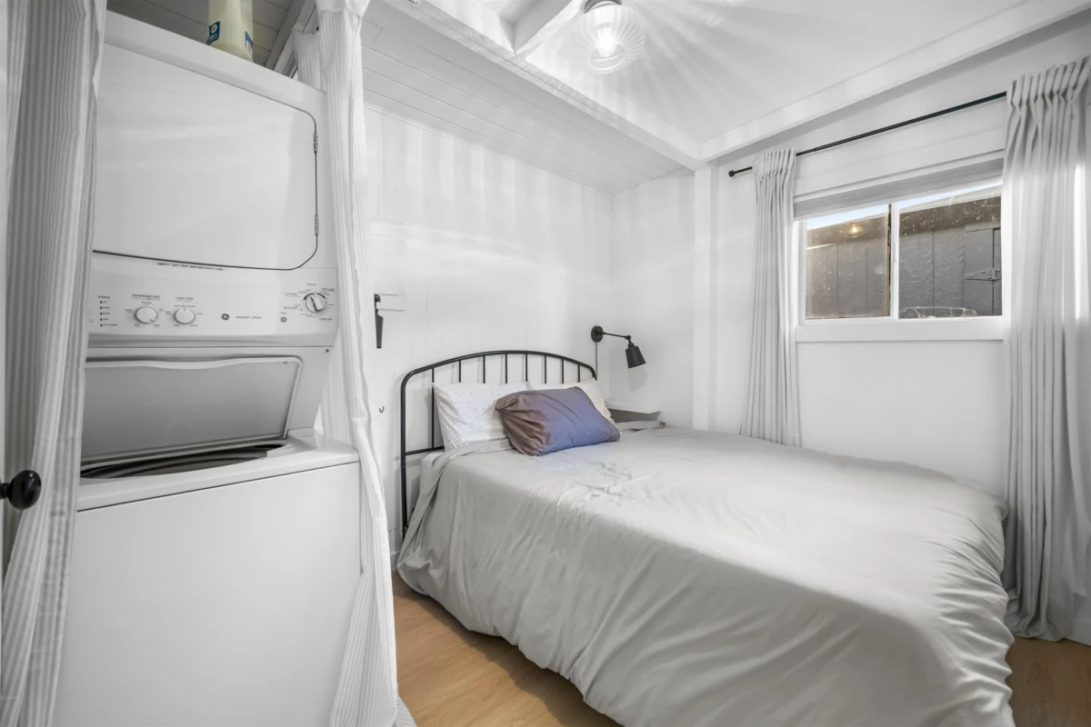 Mudroom Photo of 35240 Sward Road, Mission, BC