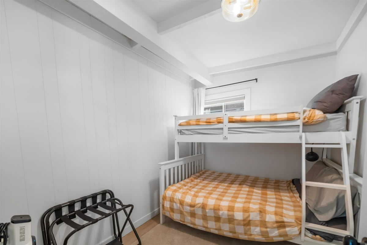 Powder Room Photo of 35240 Sward Road, Mission, BC