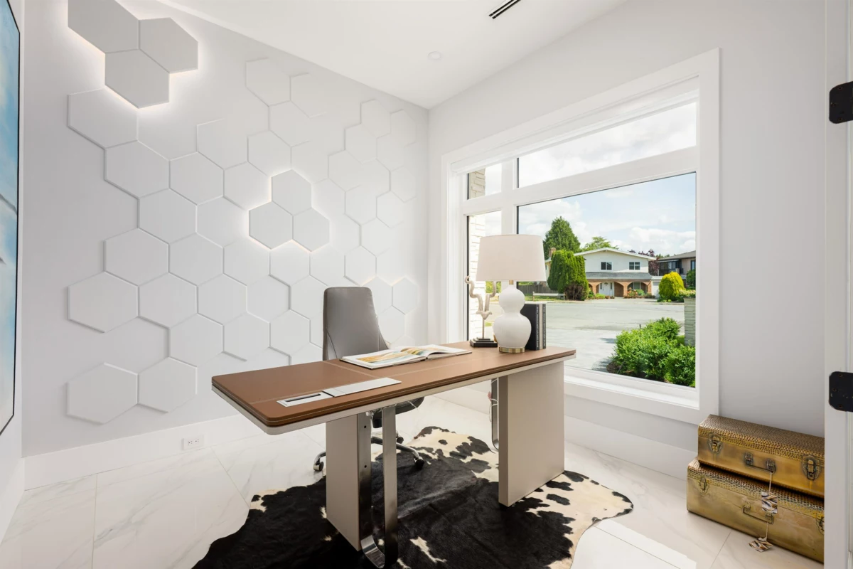 Mudroom Photo of 10780 Reynolds Drive, Richmond, BC