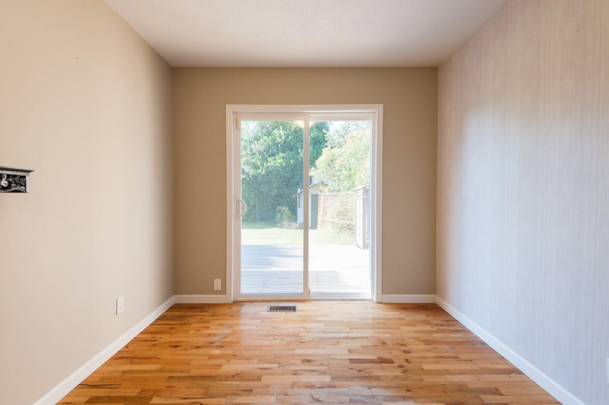 Pantry Photo of 15661 Roper Avenue, White Rock, BC