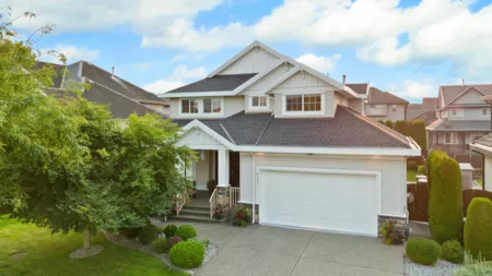 6353 166 Street, Surrey, BC, Surrey — Single Family Residence for sale