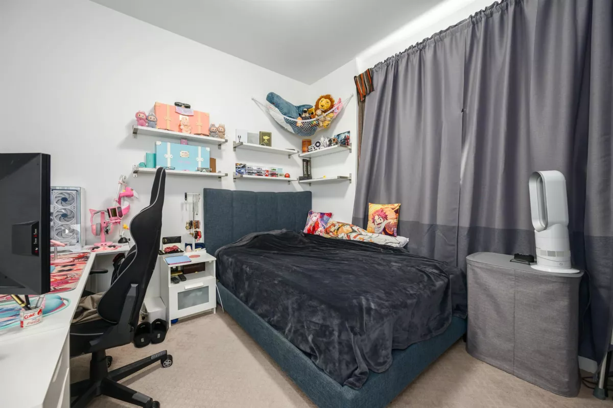 Entry Foyer Photo of 107 3503 Gislason Avenue, Coquitlam, BC