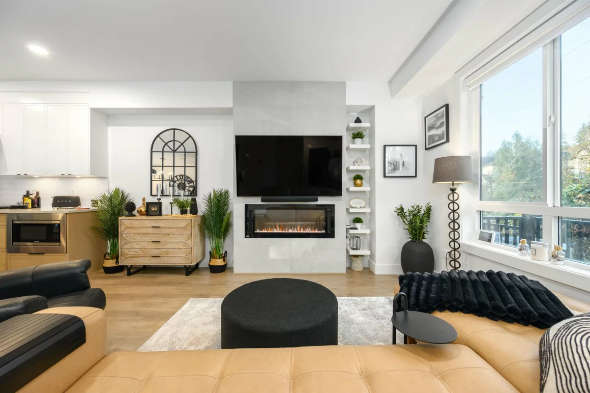 Kitchen Island Photo of 107 3503 Gislason Avenue, Coquitlam, BC