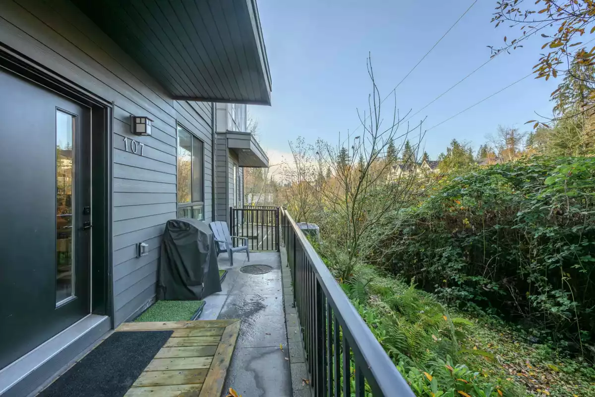 Swimming Pool Photo of 107 3503 Gislason Avenue, Coquitlam, BC