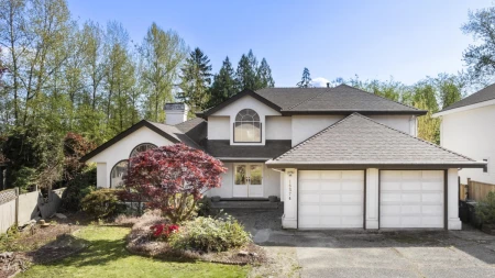 16374 77 Avenue, Surrey, BC, Surrey — Single Family Residence for sale