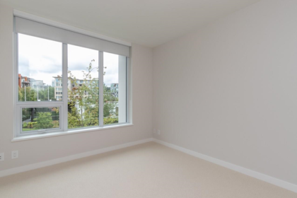 Powder Room Photo of 18 3483 Ross Drive, Vancouver, BC