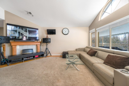 12753 261 Street, Maple Ridge, BC