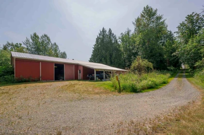 Hot Tub / Spa Photo of 22801 48 Avenue, Langley, BC