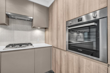 Kitchen Island Photo of 4407 3809 Evergreen Place, Burnaby, BC