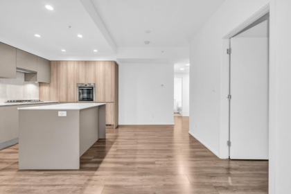 Kitchen Photo of 4407 3809 Evergreen Place, Burnaby, BC