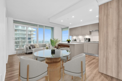 4407 3809 Evergreen Place, Burnaby, BC