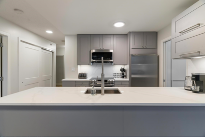 2107 689 Abbott Street, Vancouver, BC, Vancouver — Apartment/Condo for sale