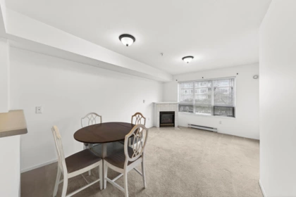 202 14355 103 Avenue, Surrey, BC, Surrey — Apartment/Condo for sale