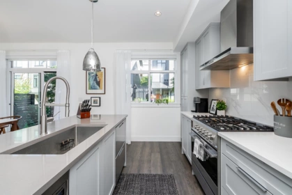 Kitchen Photo of 16 3535 Princeton Avenue, Coquitlam, BC