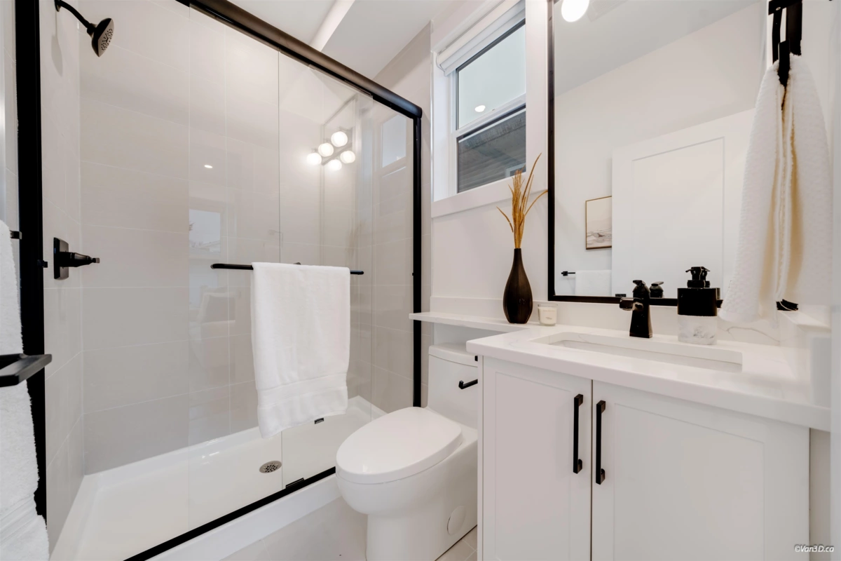 Kitchen Island Photo of 5958 Hardwick Street, Burnaby, BC