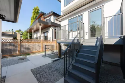 Outdoor Kitchen Photo of 4475 Wallace Street, Vancouver, BC