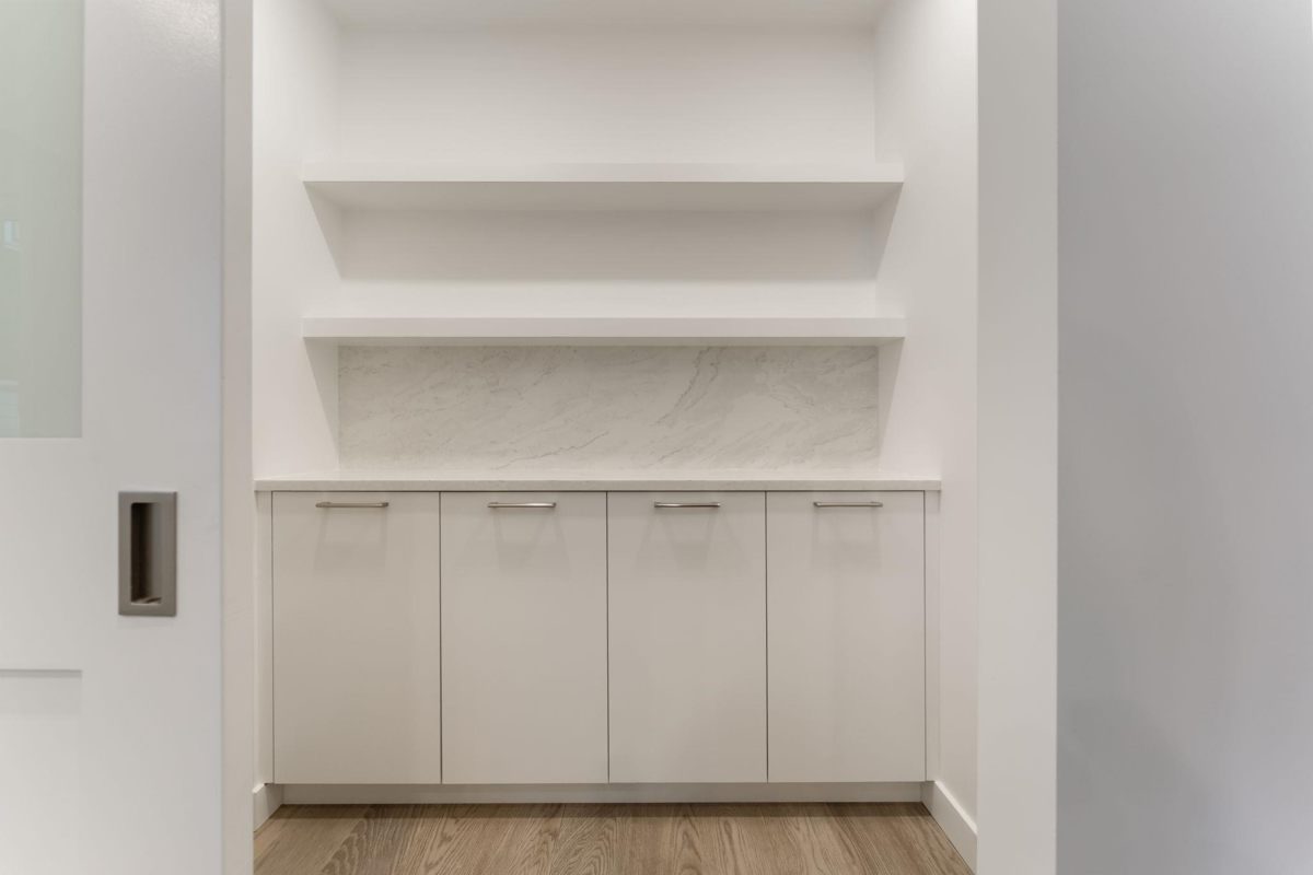 Kitchen Island Photo of 6445 Harrow Avenue, Tsawwassen, BC