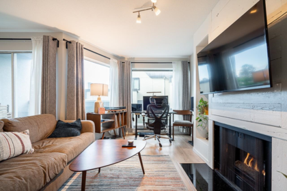 2 973 W 7th Avenue, Vancouver, BC, Vancouver — Apartment/Condo for sale
