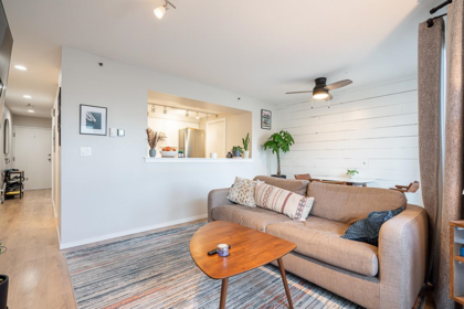 Kitchen Photo of 2 973 W 7th Avenue, Vancouver, BC