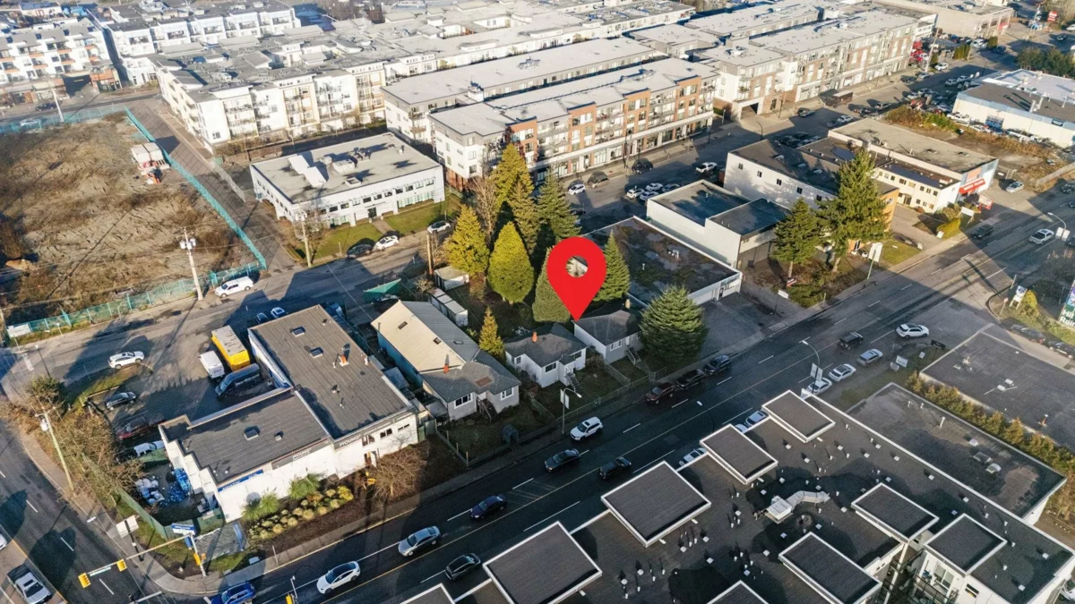 Breakfast Nook Photo of 5263 Imperial Street, Burnaby, BC