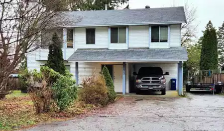 24902 122 Avenue, Maple Ridge, BC