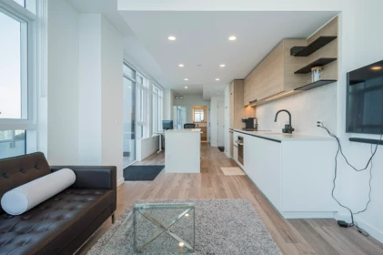 Breakfast Nook Photo of 3801 10448 University Drive, Surrey, BC