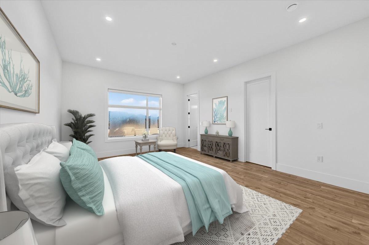 Hallway Photo of 17317 103a Avenue, Surrey, BC