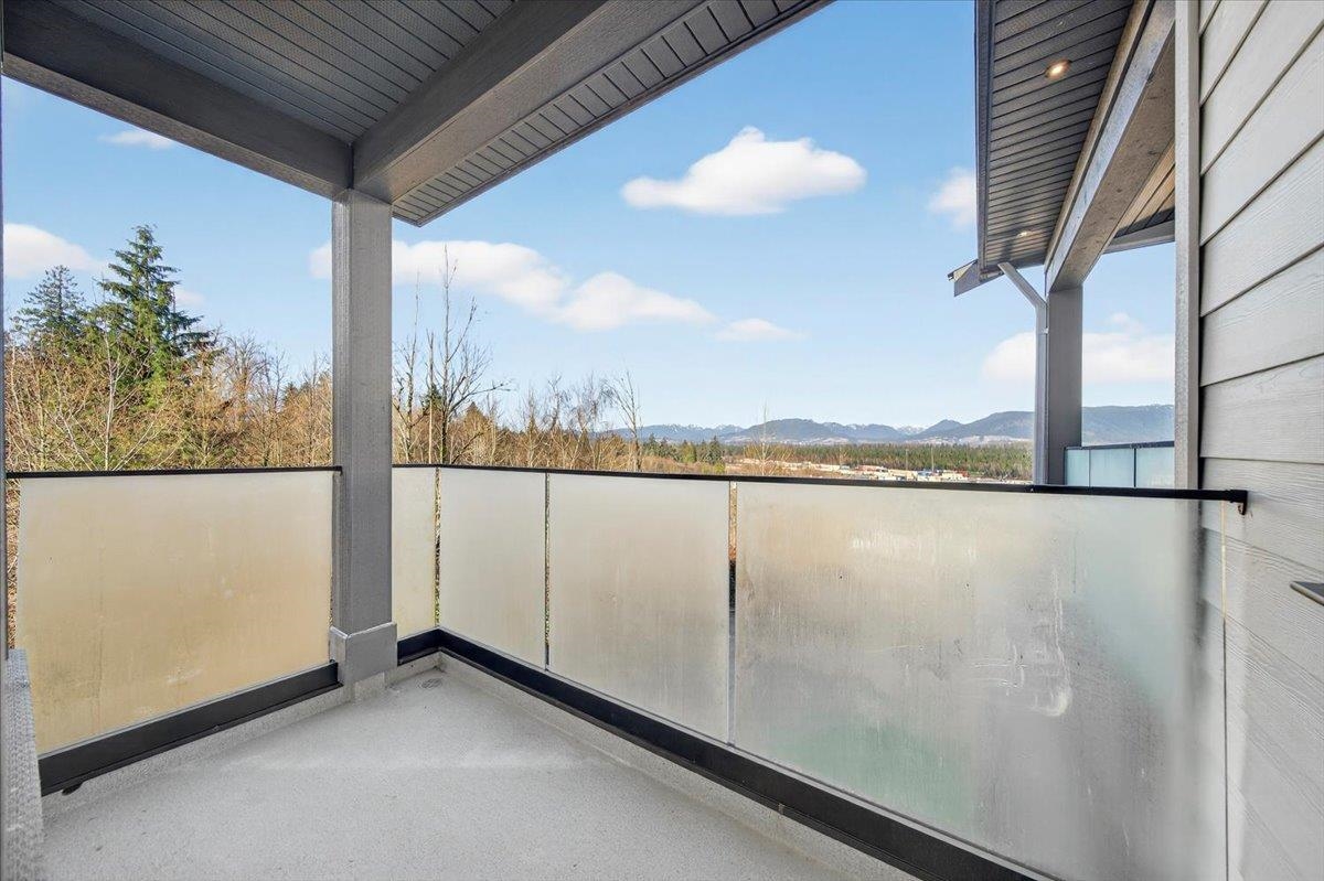 Mudroom Photo of 17317 103a Avenue, Surrey, BC