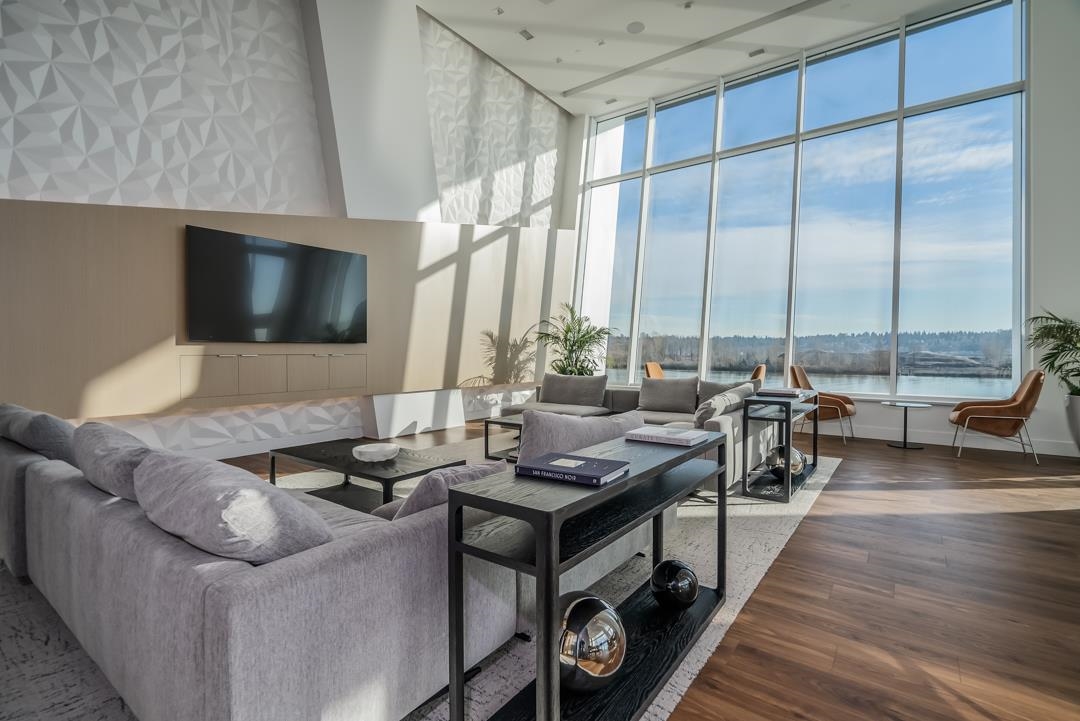 Basement Recreation Room Photo of 3907 680 Quayside Drive, New Westminster, BC